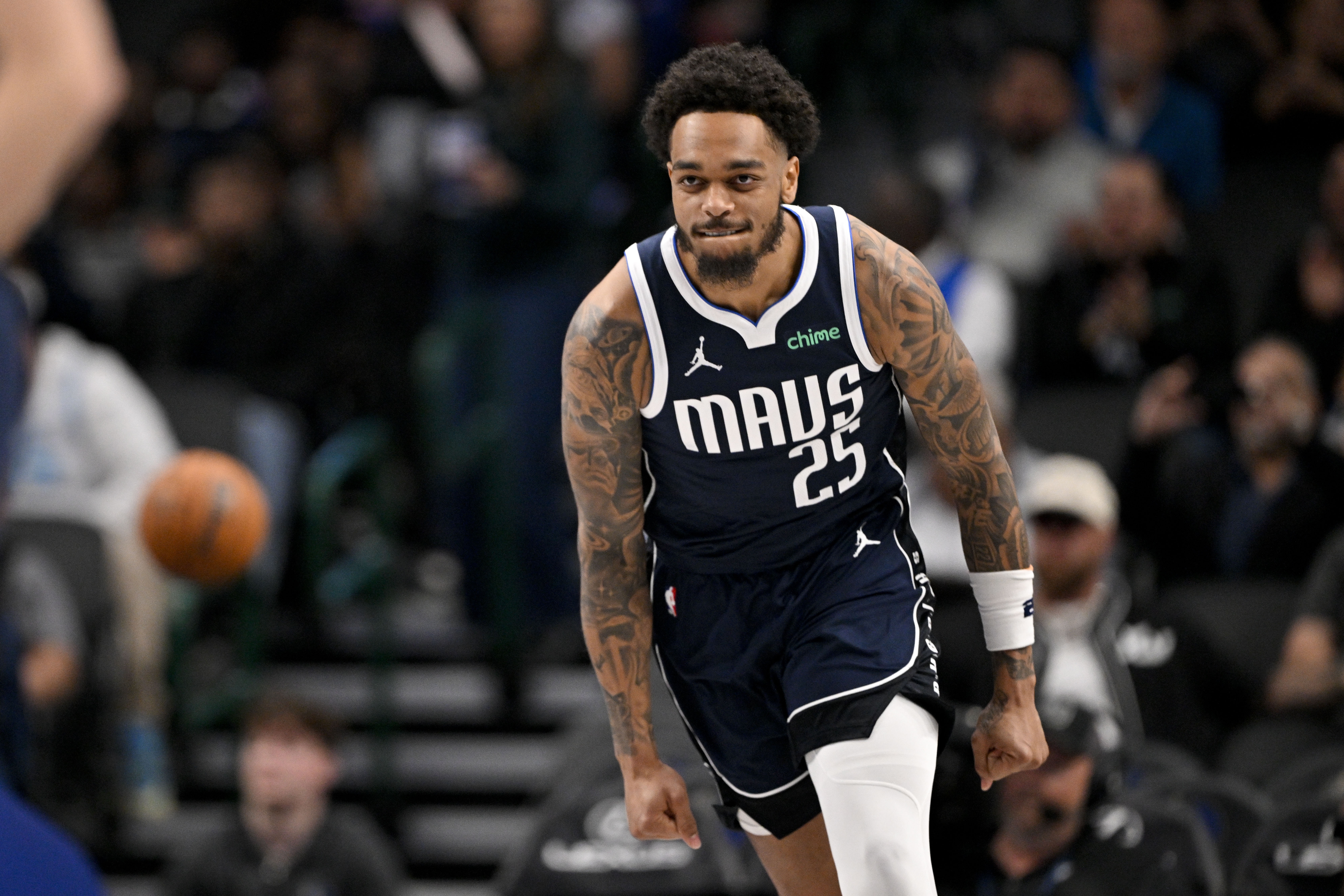 基德:关于华盛顿首发还是替补 球队内部确实有过简短的交流